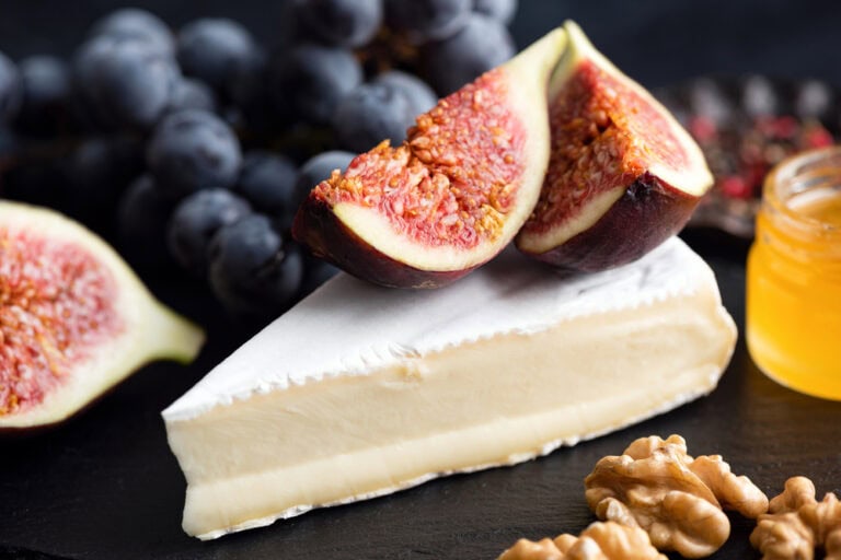 Fruit-Forward Dry Red Wine, Pairing 1